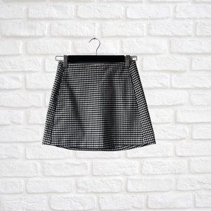 US XS | Urban Outfitters Black & White Plaid Skirt